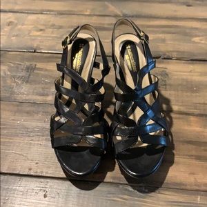 Women's black naturalizer comfort sandals